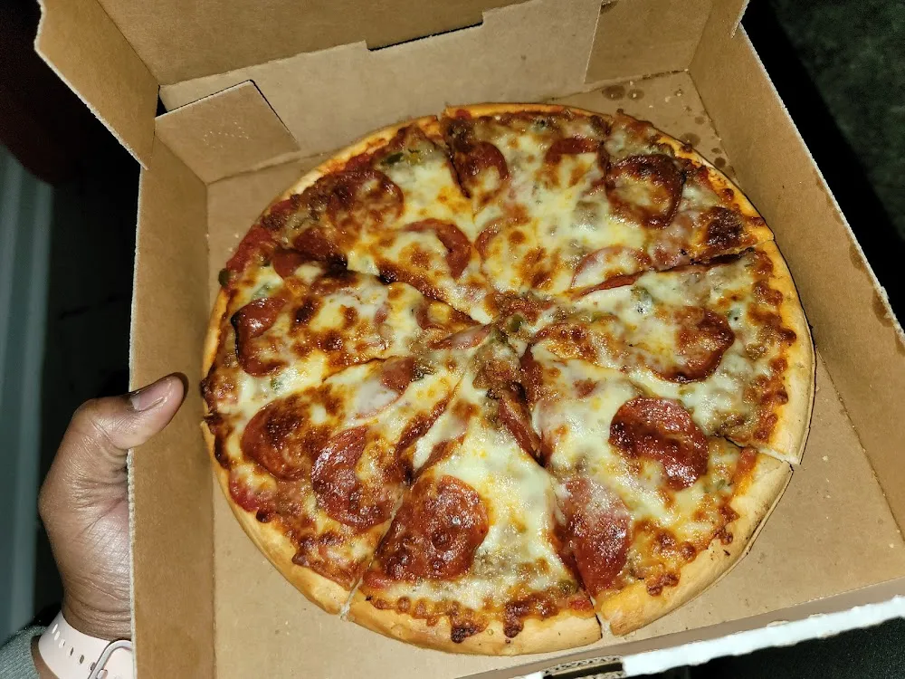10 Inch Pizza with Sausage Pepperoni and Jalapenos